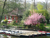Bootsvermietung am Stadtparksee im Frühjahr