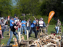 Holzhacken bei den Waldmeisterschaften