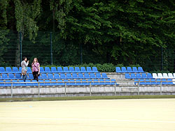 Tribühne am Hockeyplatz